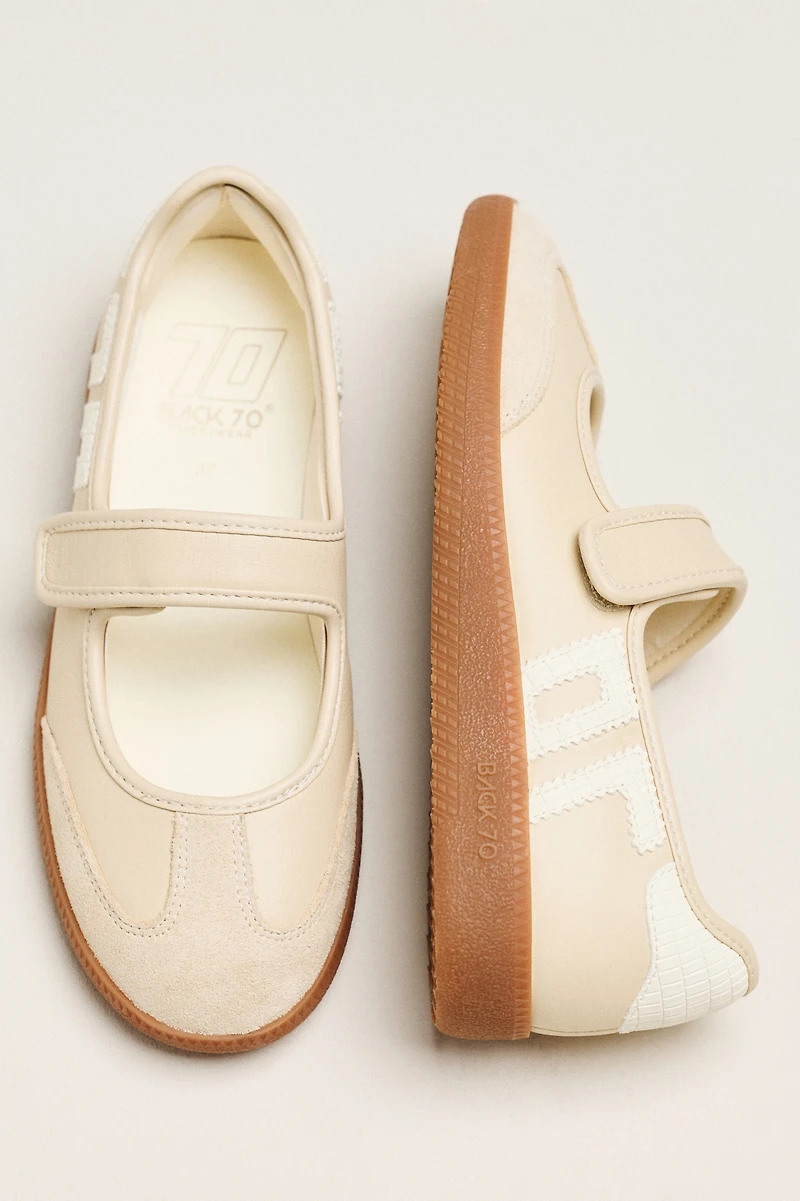 Back 70 Aya Mary Jane Sneakers