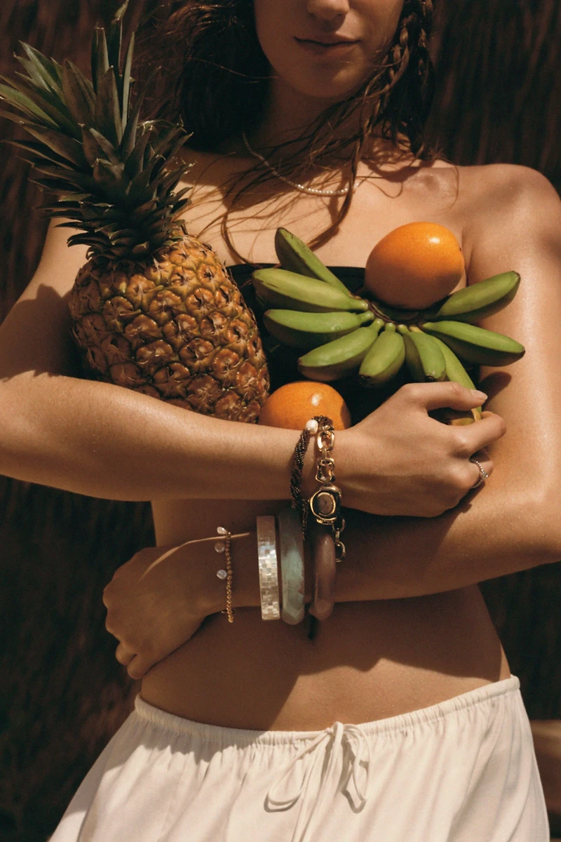 Irridescent Shell Bracelet