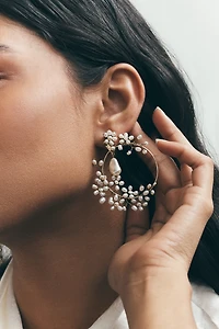 Twigs & Honey Freshwater Pearl Hoop Earrings