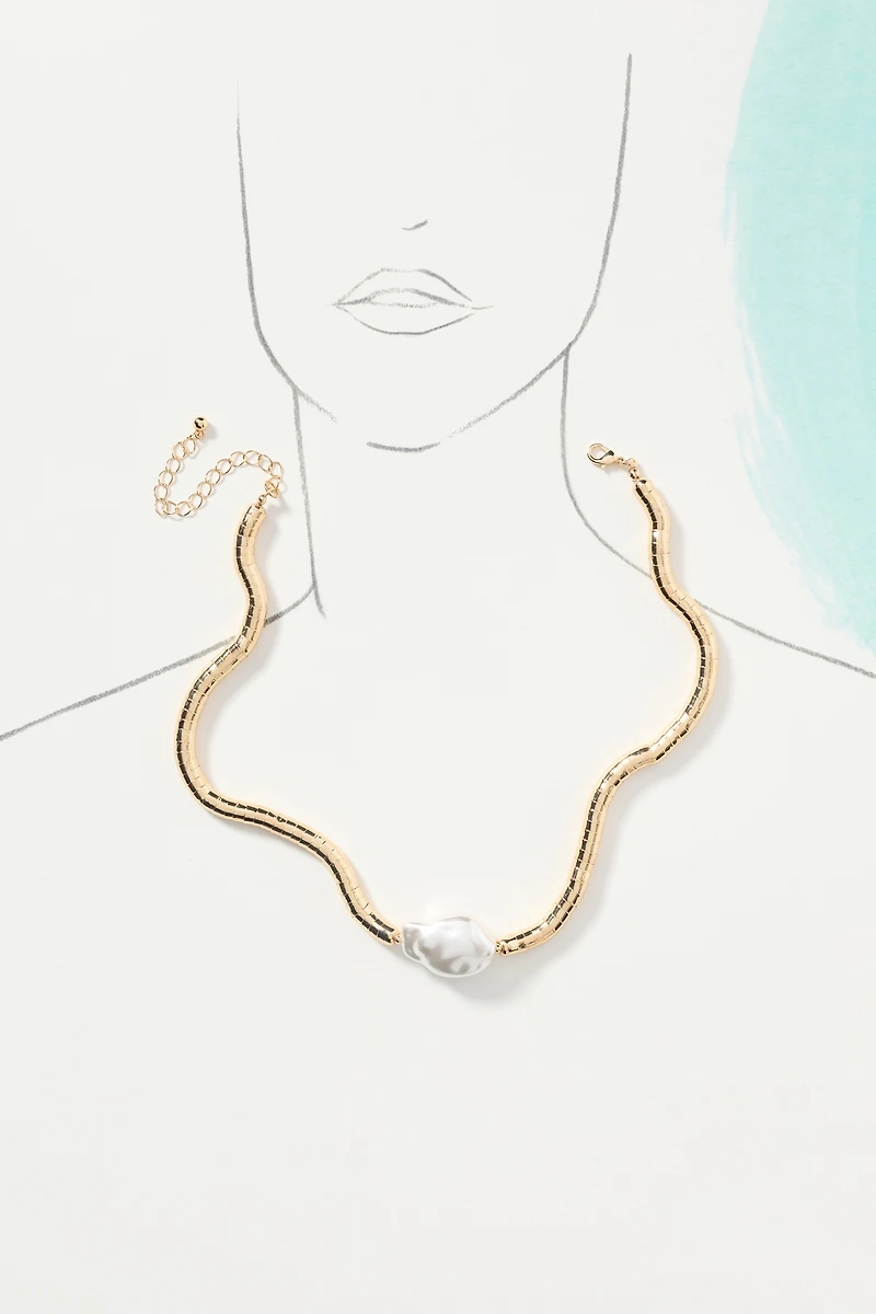 Swirled Metal Pearl Necklace