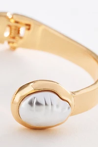 Hinge Pearl Bracelet