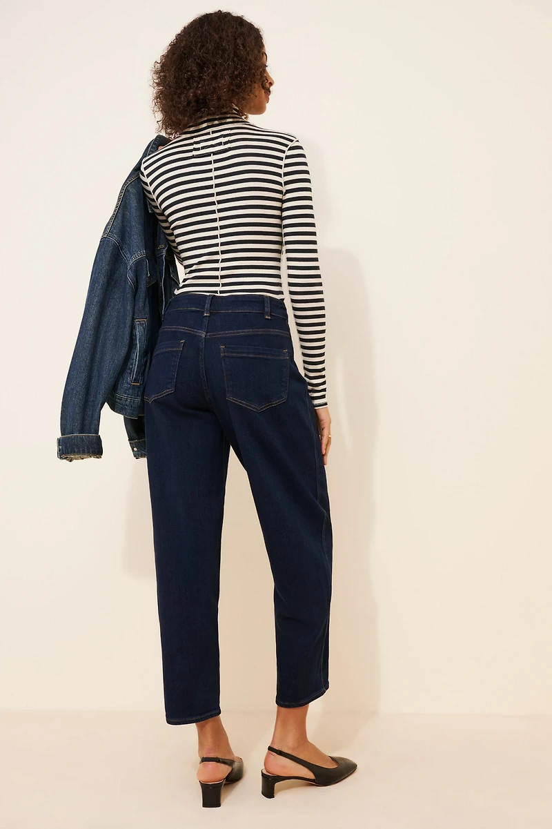 Universal Standard Dakota High-Rise Tapered Ankle Jeans