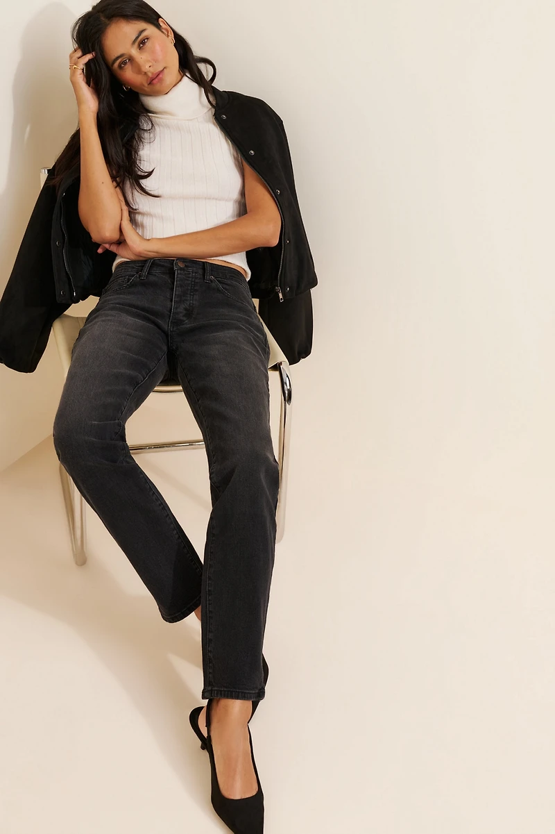 Oliver Logan Chester Low-Rise Slim Straight Jeans