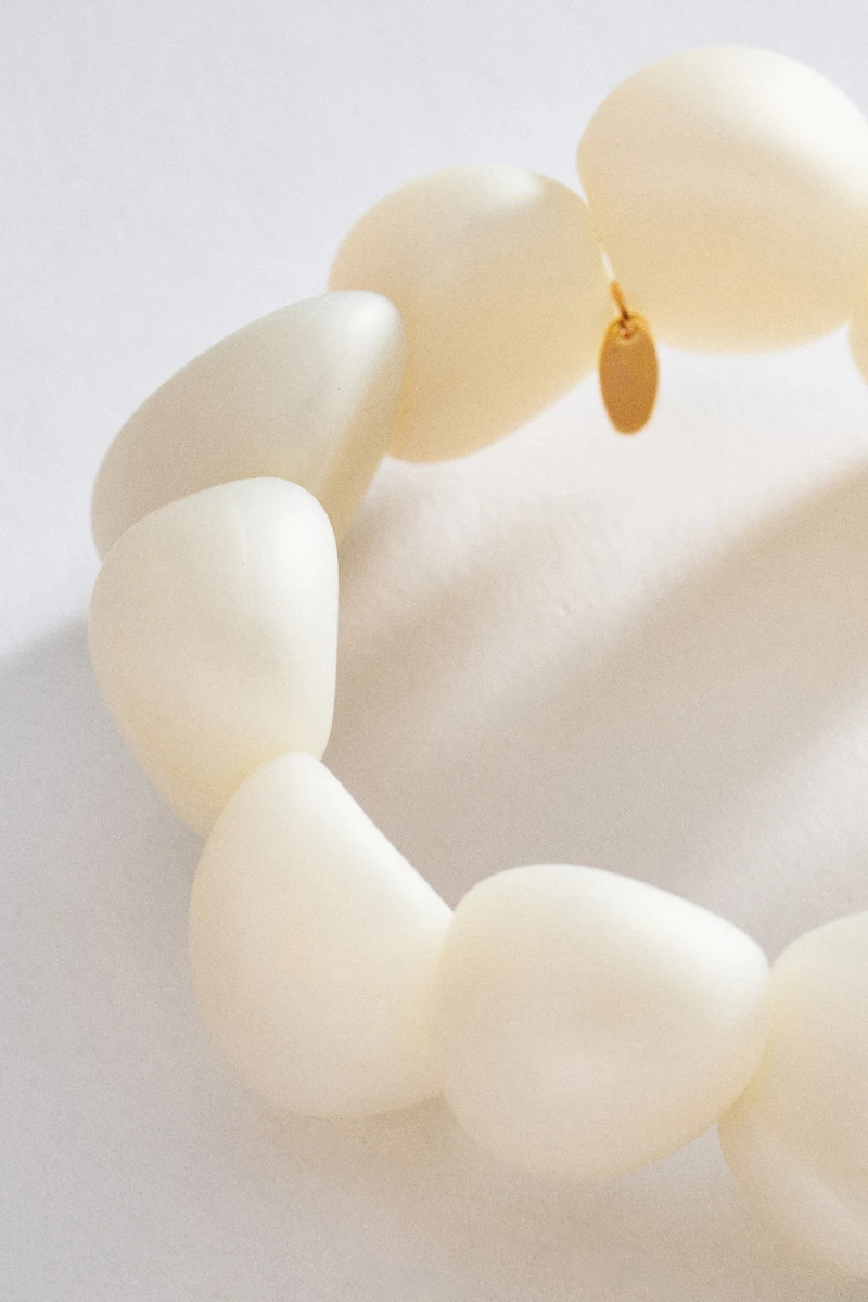 Resin Beaded Stretch Bracelet