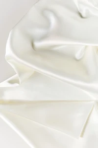 Clique Innovative Beverly Hills Satin Pillowcase