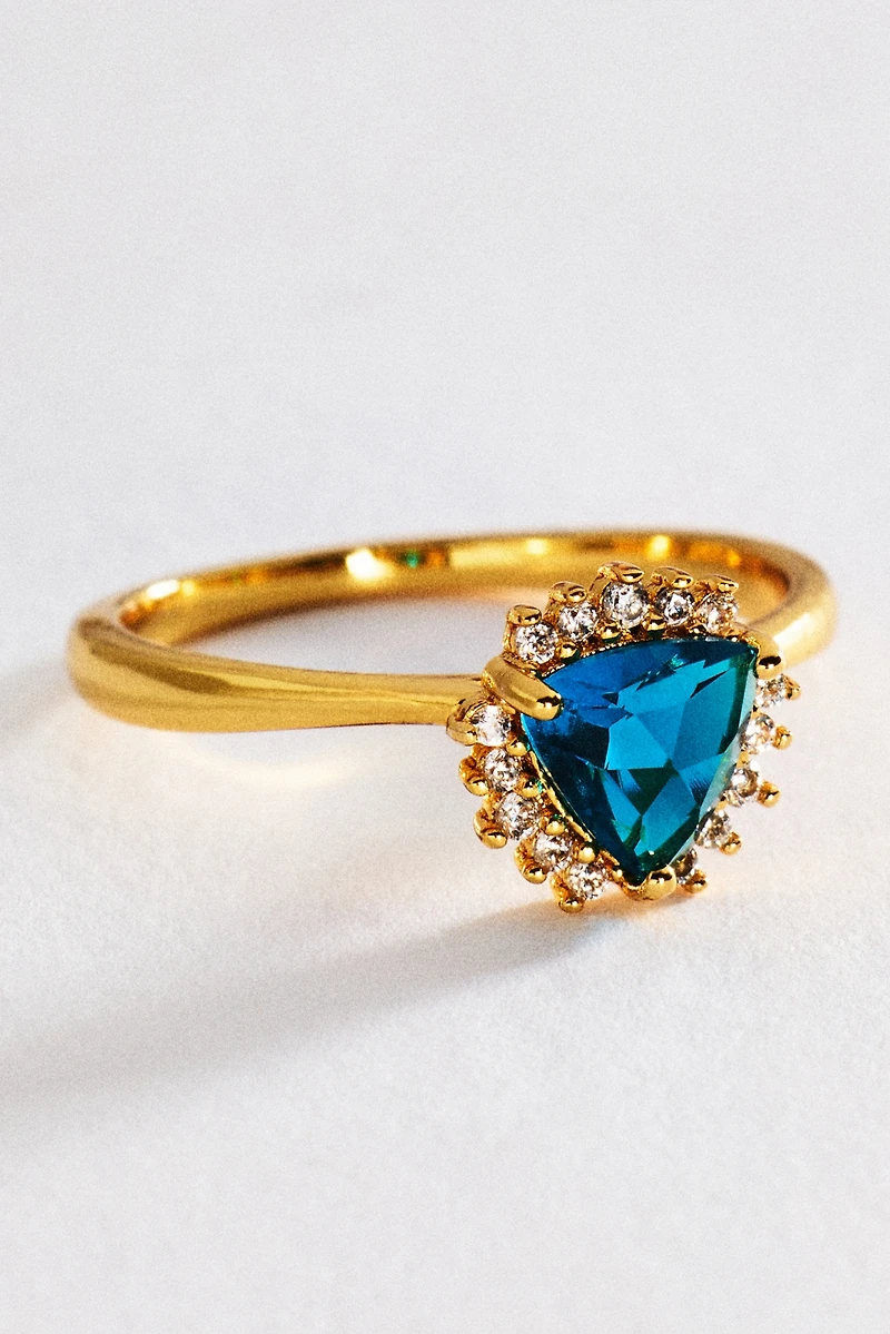 Solo Crystal Ring