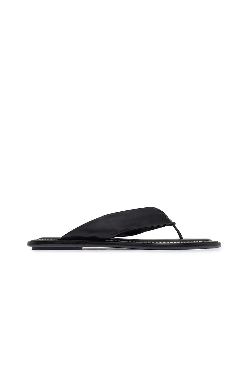 Bernardo Salt Flip Flops