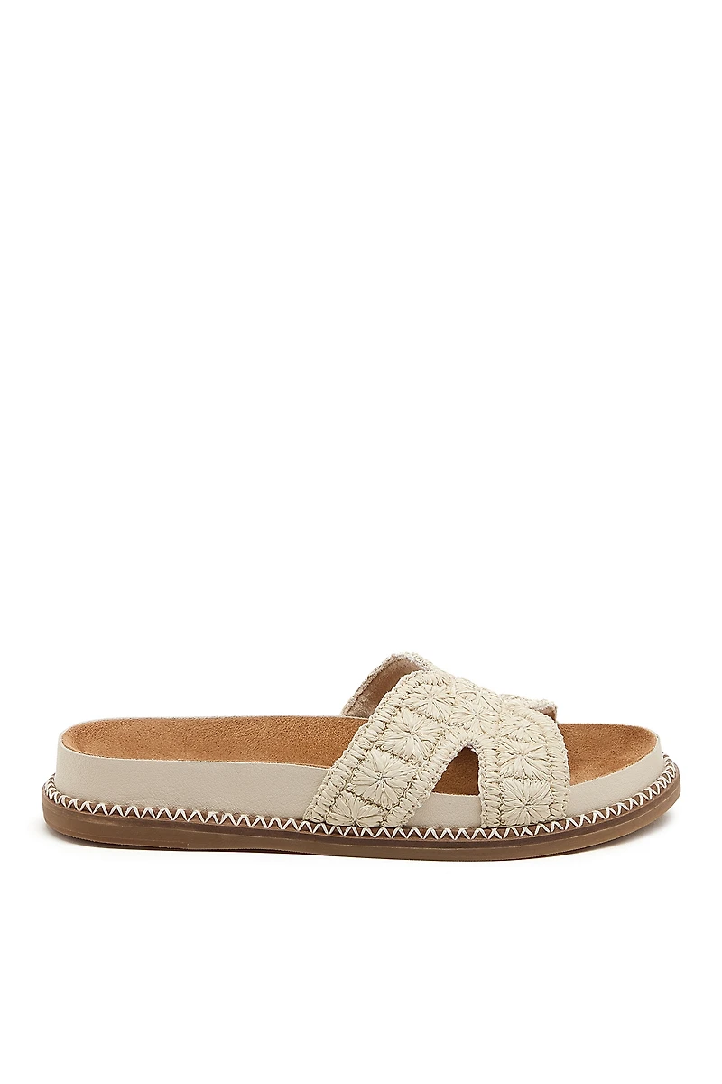 Kelsi Dagger Brooklyn Shayra Slides