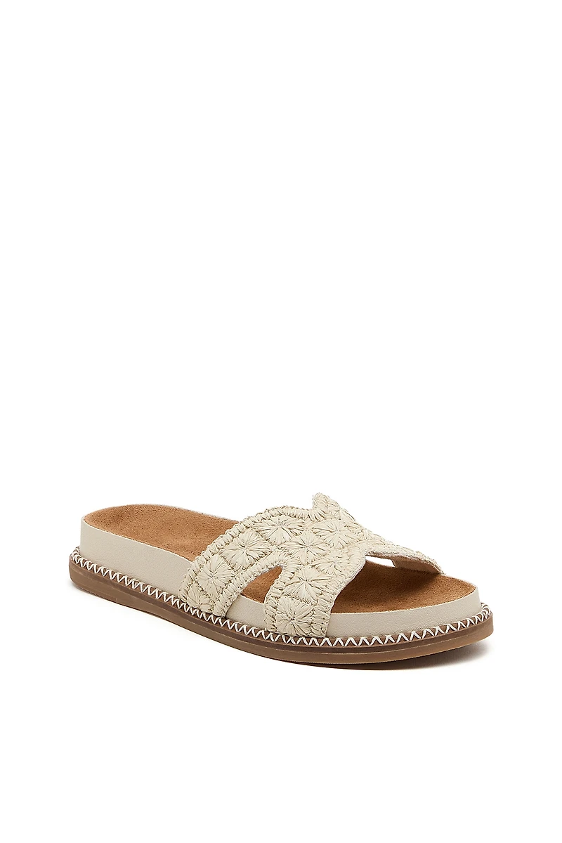 Kelsi Dagger Brooklyn Shayra Slides
