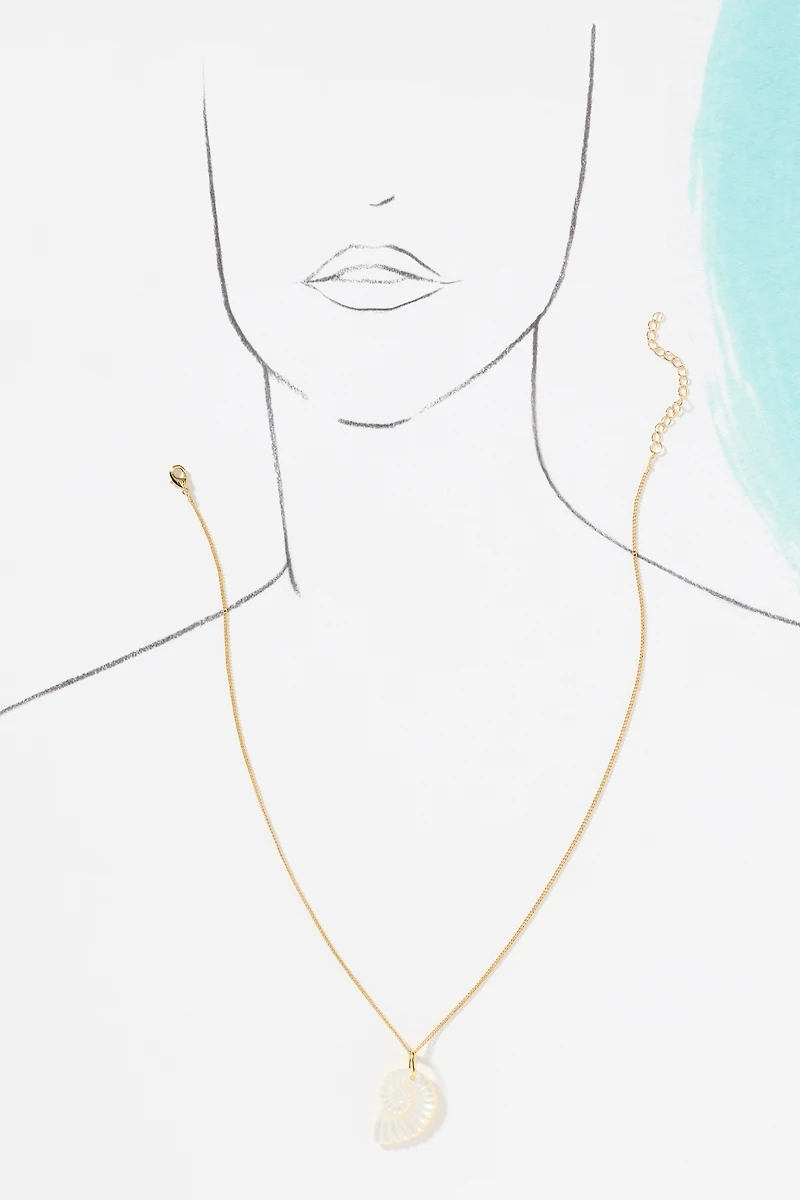 Electric Picks Summer Shell Necklace