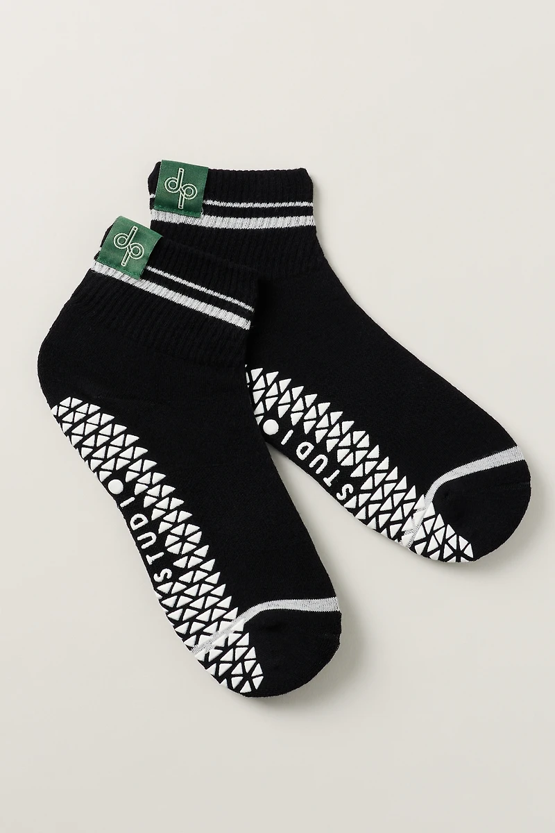 Daily Practice x Pointe Studio Pilates Grip Socks