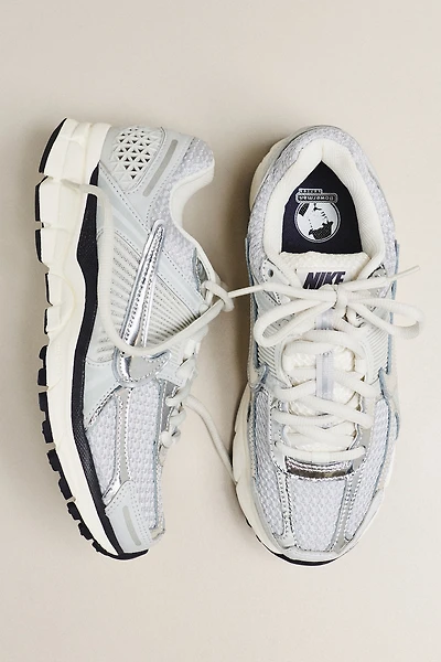Nike Zoom Vomero 5 Sneakers