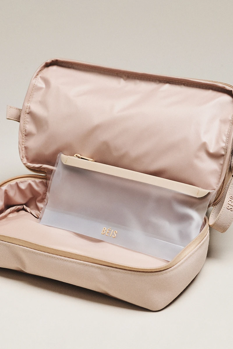 BÉIS The Dopp Kit