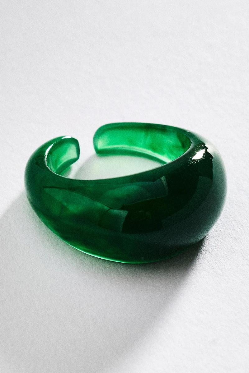 By Anthropologie Iridescent Chunky Ring