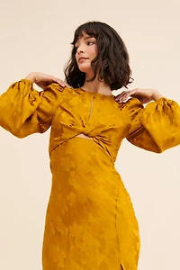ASTR the Label Suzy Jacquard Midi Dress