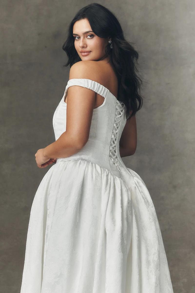 Watters Stella Off-Shoulder Basque-Waist Wedding Gown