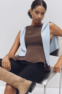 En Elly Sleeveless Waisted Top