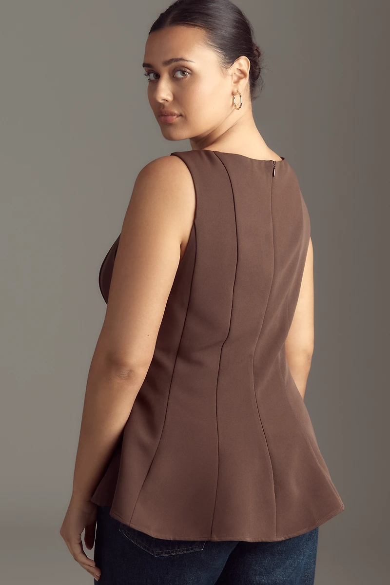 En Elly Sleeveless Waisted Top