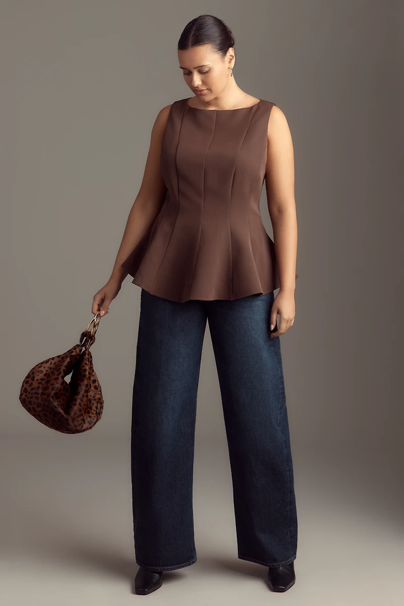 En Elly Sleeveless Waisted Top
