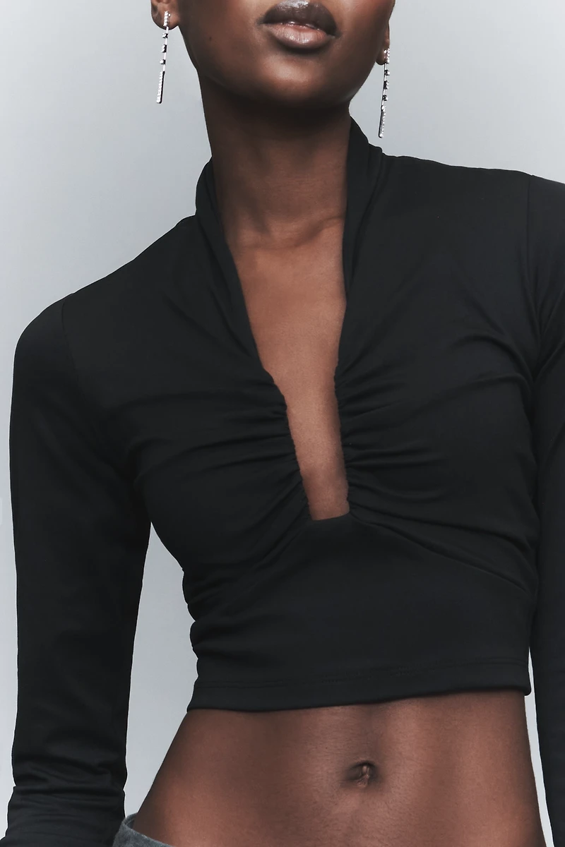 Susana Monaco Plunge-Neck Long-Sleeve Crop Top