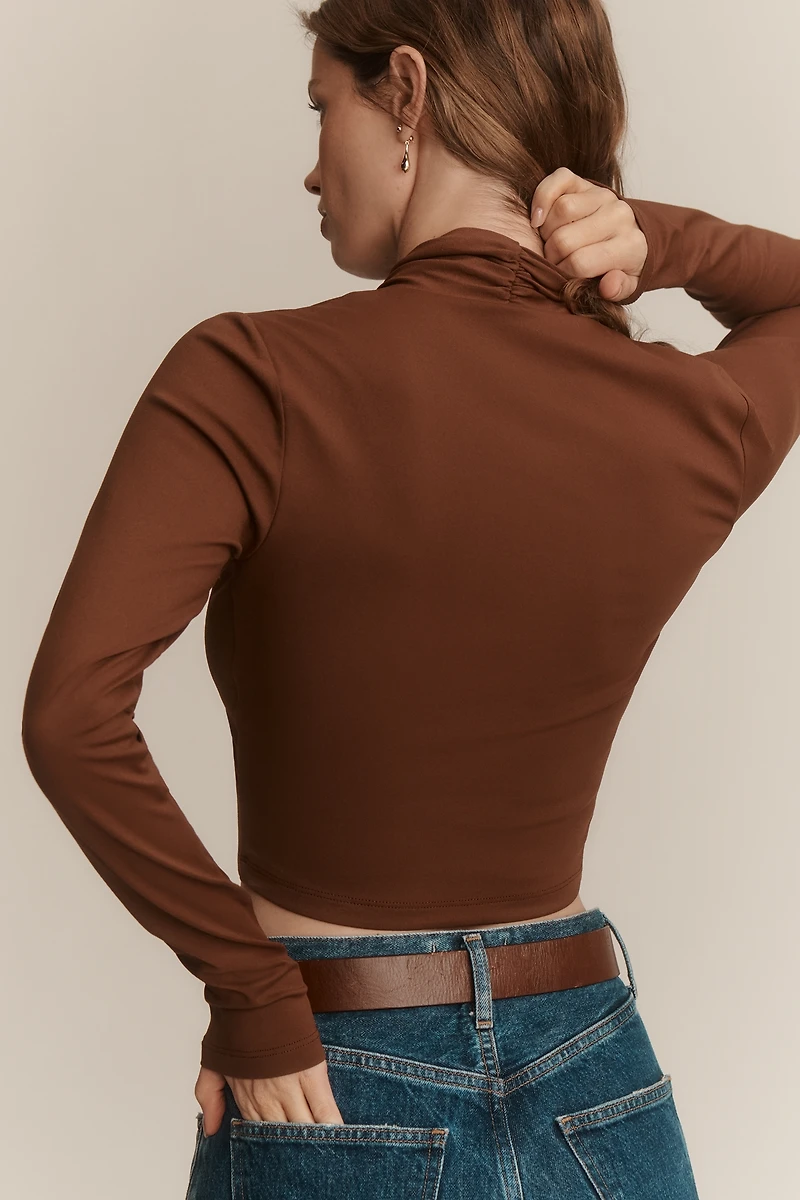Susana Monaco Plunge-Neck Long-Sleeve Crop Top