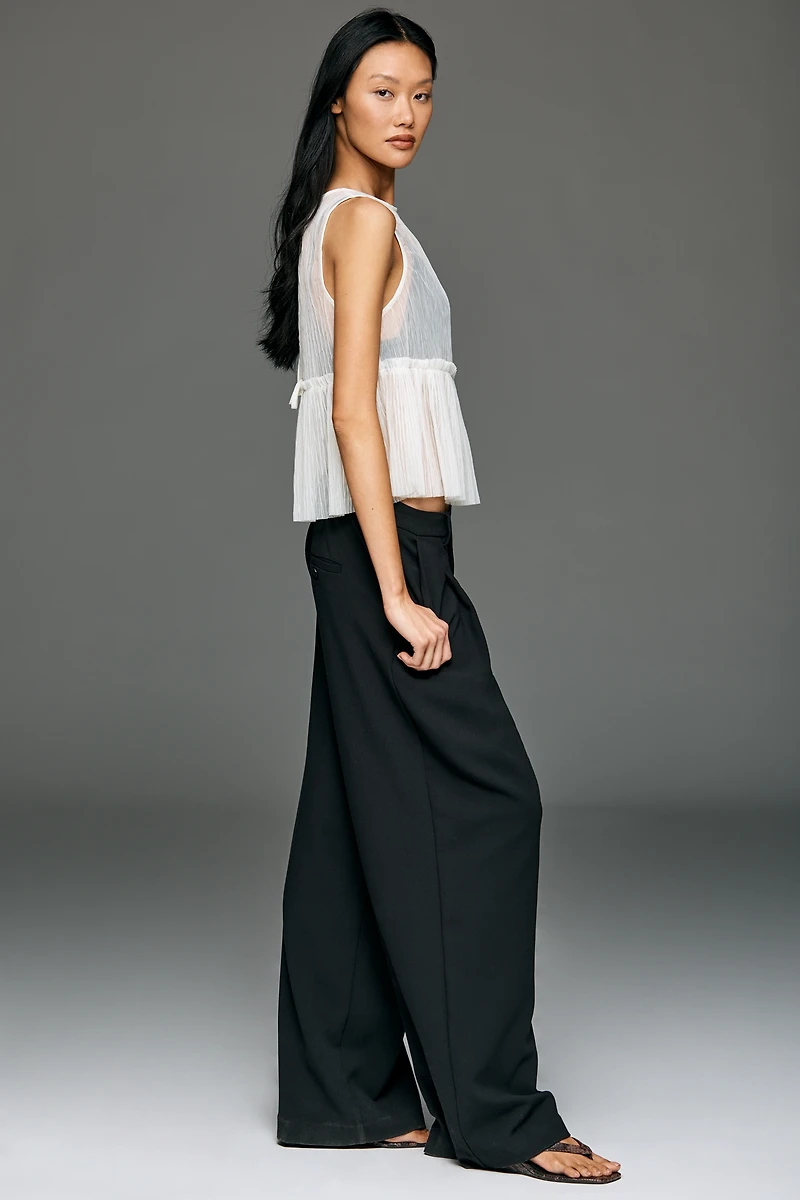 Flat White Leftie Sheer Swing Top