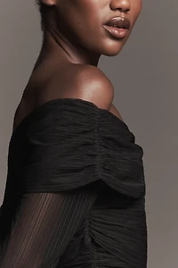 SOVERE Cascade Long-Sleeve Off-Shoulder Mesh Top