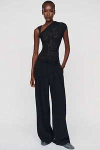 ESTHE Asymmetrical Lace Top