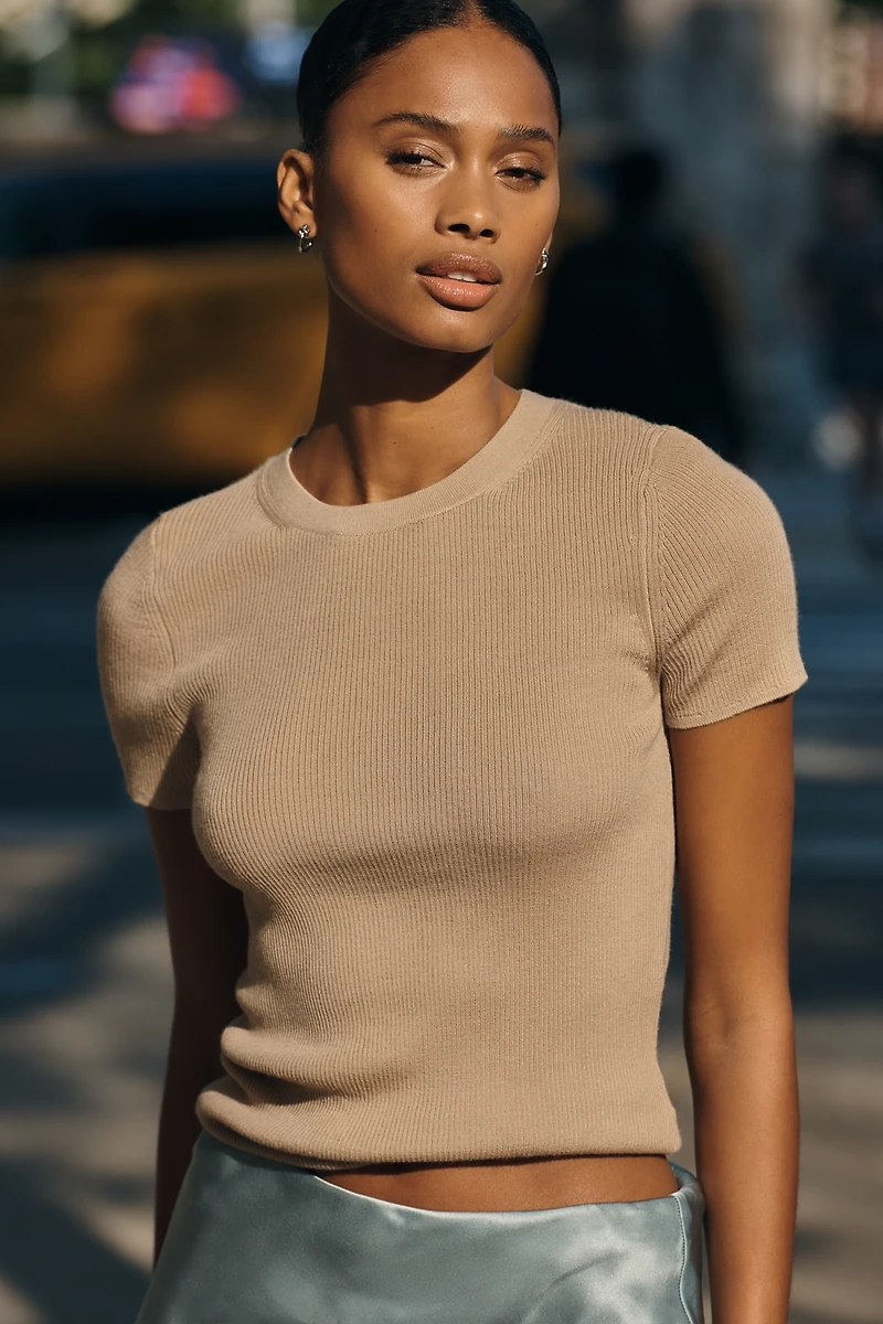 Maeve Markie Fine-Gauge Cashmere Short Sleeve Sweater