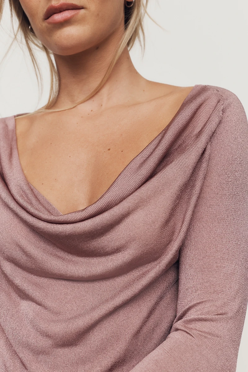 By Anthropologie Sensual Pullover Top
