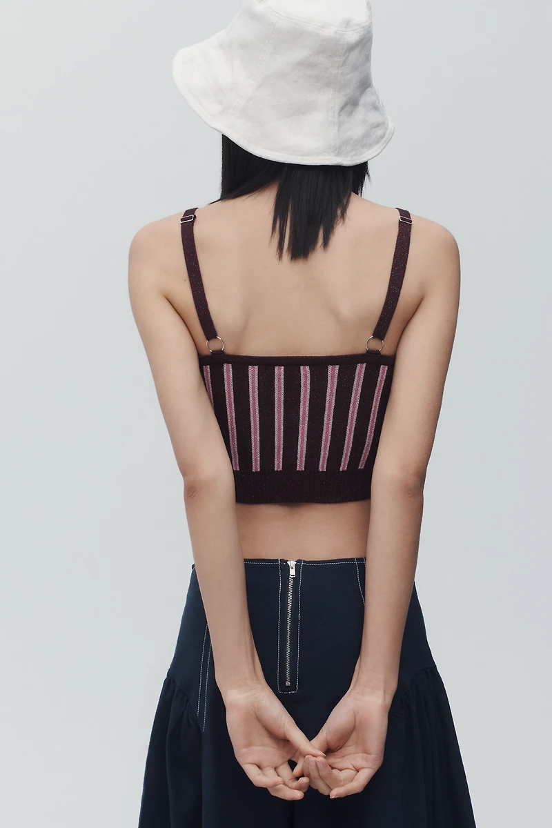 Baum und Pferdgarten Cypre Sleeveless V-Neck Crop Shine Tank