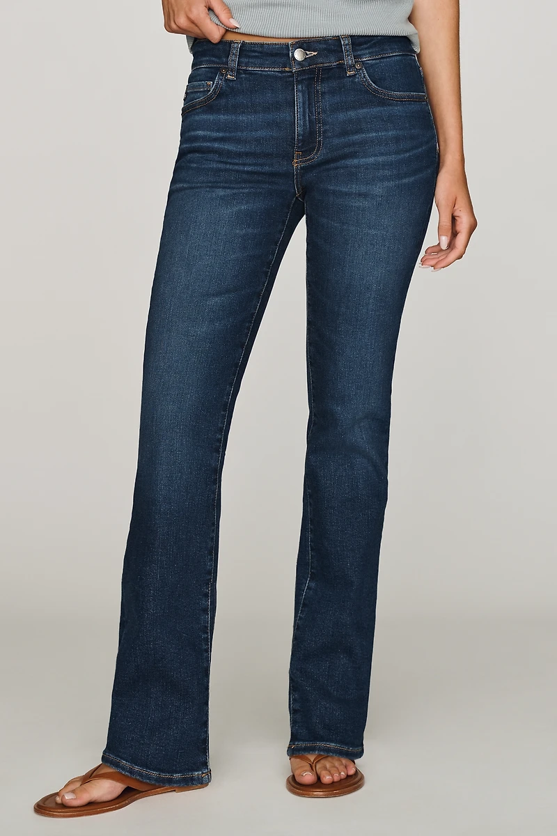 AG Sandra Low-Rise Straight-Leg Jeans
