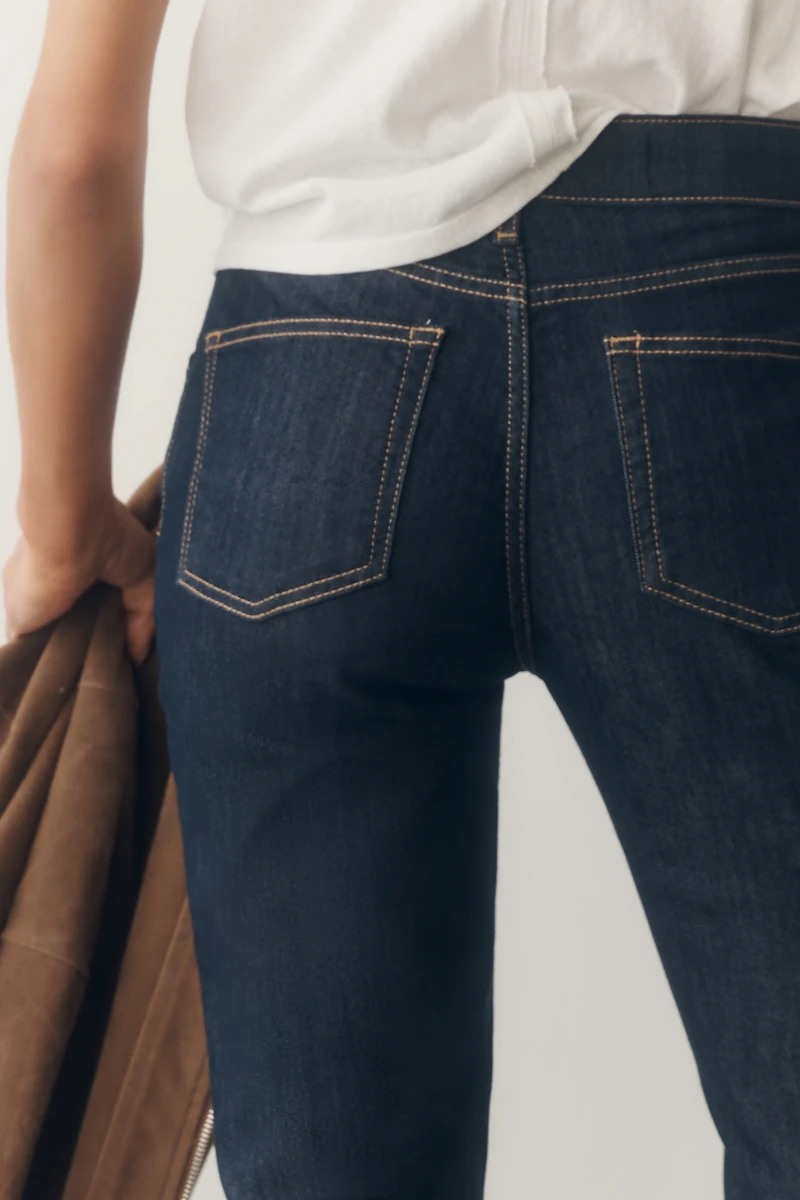 Pilcro High-Rise Seamed Straight-Leg Jeans