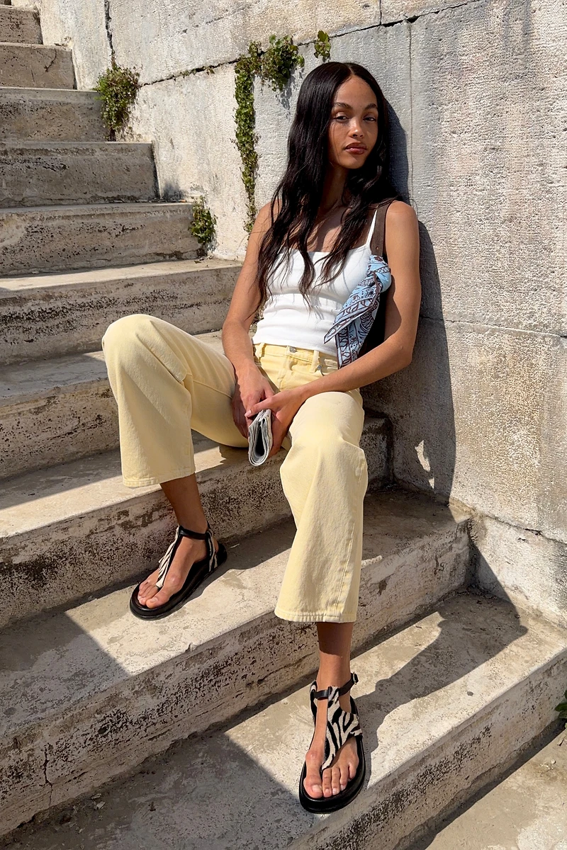Pistola Lexi Mid-Rise Tapered Jeans