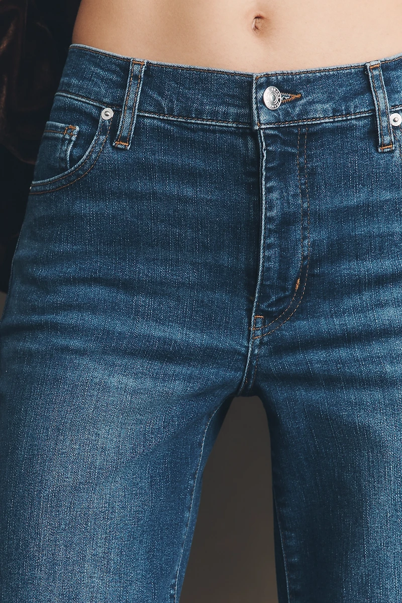 FRAME The Mellow Mid-Rise Crop Jeans