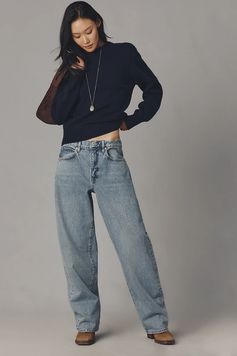 FRAME Low-Slung Low-Rise Barrel Jeans