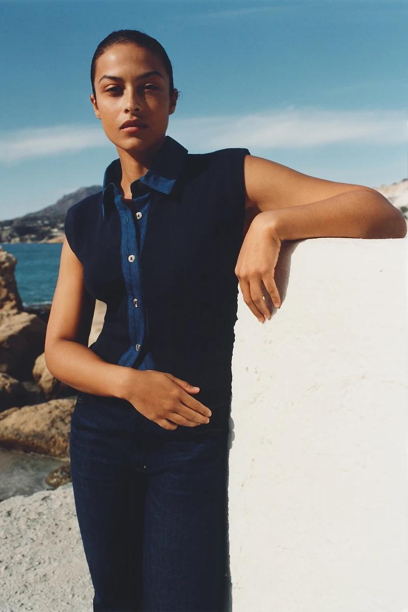 Pilcro Japanese Low-Rise Wide-Leg Jeans