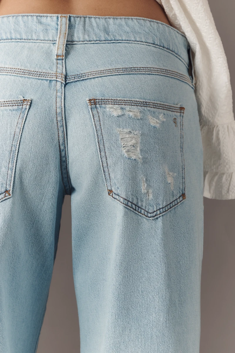 Pilcro Low-Rise Crop Wide-Leg Distressed Jeans