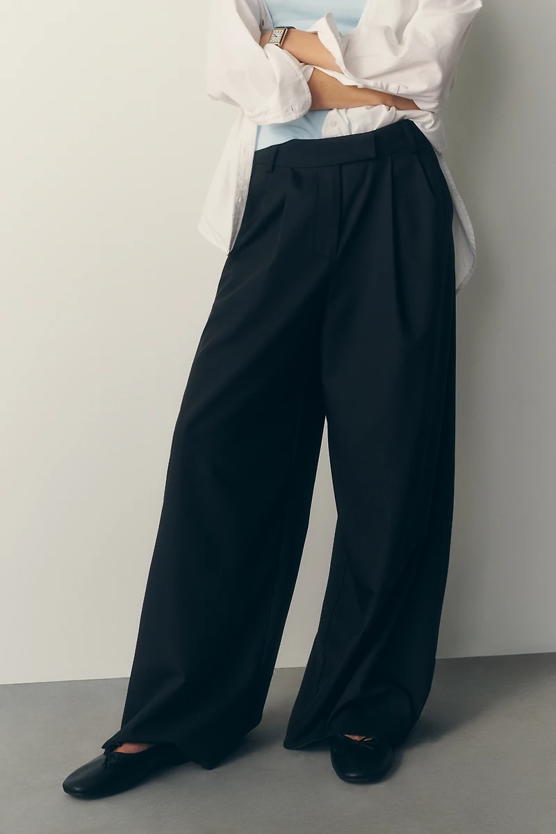 Whiteroom + Cactus Pleated Trousers