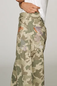 Pilcro Kayden Camo High-Rise Carpenter Barrel Pants