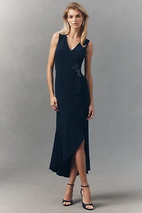 Adrianna Papell Petite Sleeveless V-Neck Midi Dress