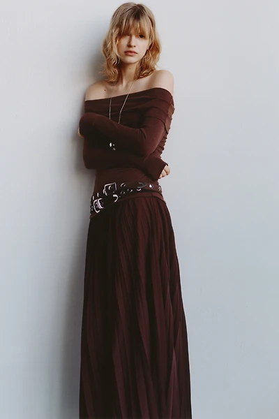ASTR The Label Tanaia Off-Shoulder Drop-Waist Maxi Dress