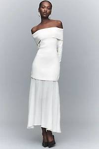 ASTR The Label Lydia Off-Shoulder Long-Sleeve Midi Dress