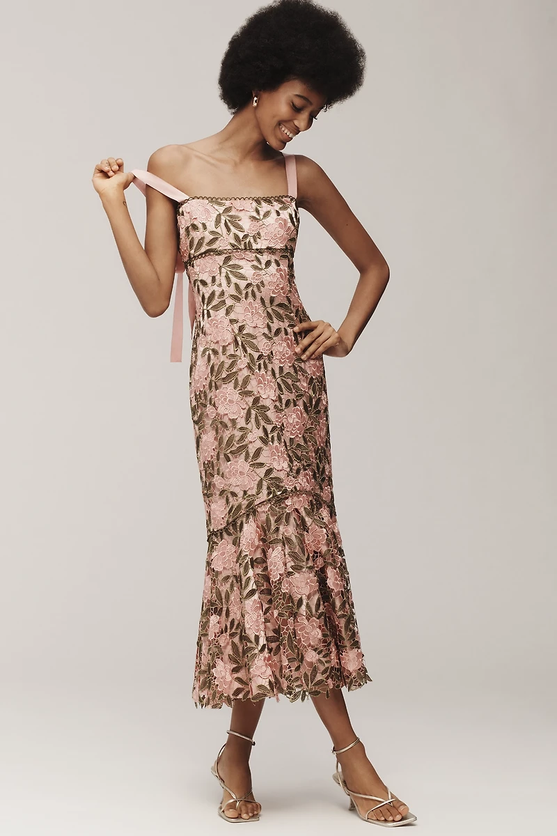 Saylor Sabella Sleeveless Midi Dress