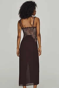 Endless Rose Lace Midi Dress