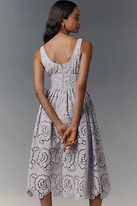 En Saison Brynlee Sleeveless Lace Midi Dress