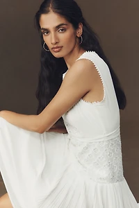Arose Studio Allison Sleeveless Lace Pleated Maxi Dress