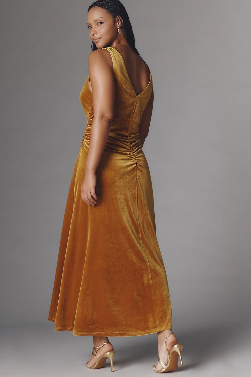 Flat White Sleeveless Velvet Midi Dress