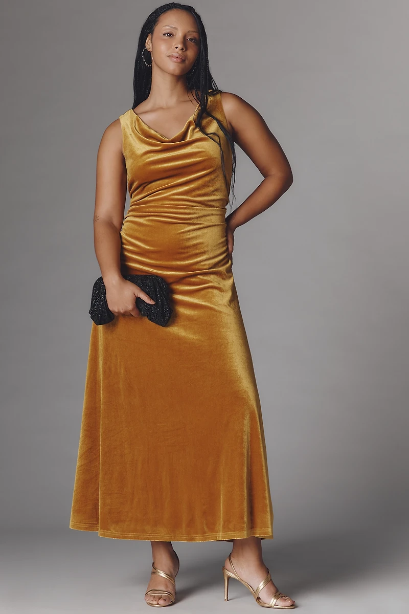 Flat White Sleeveless Velvet Midi Dress