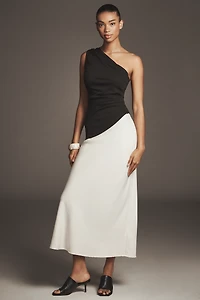 SOVERE Aura One-Shoulder Ruched Maxi Dress